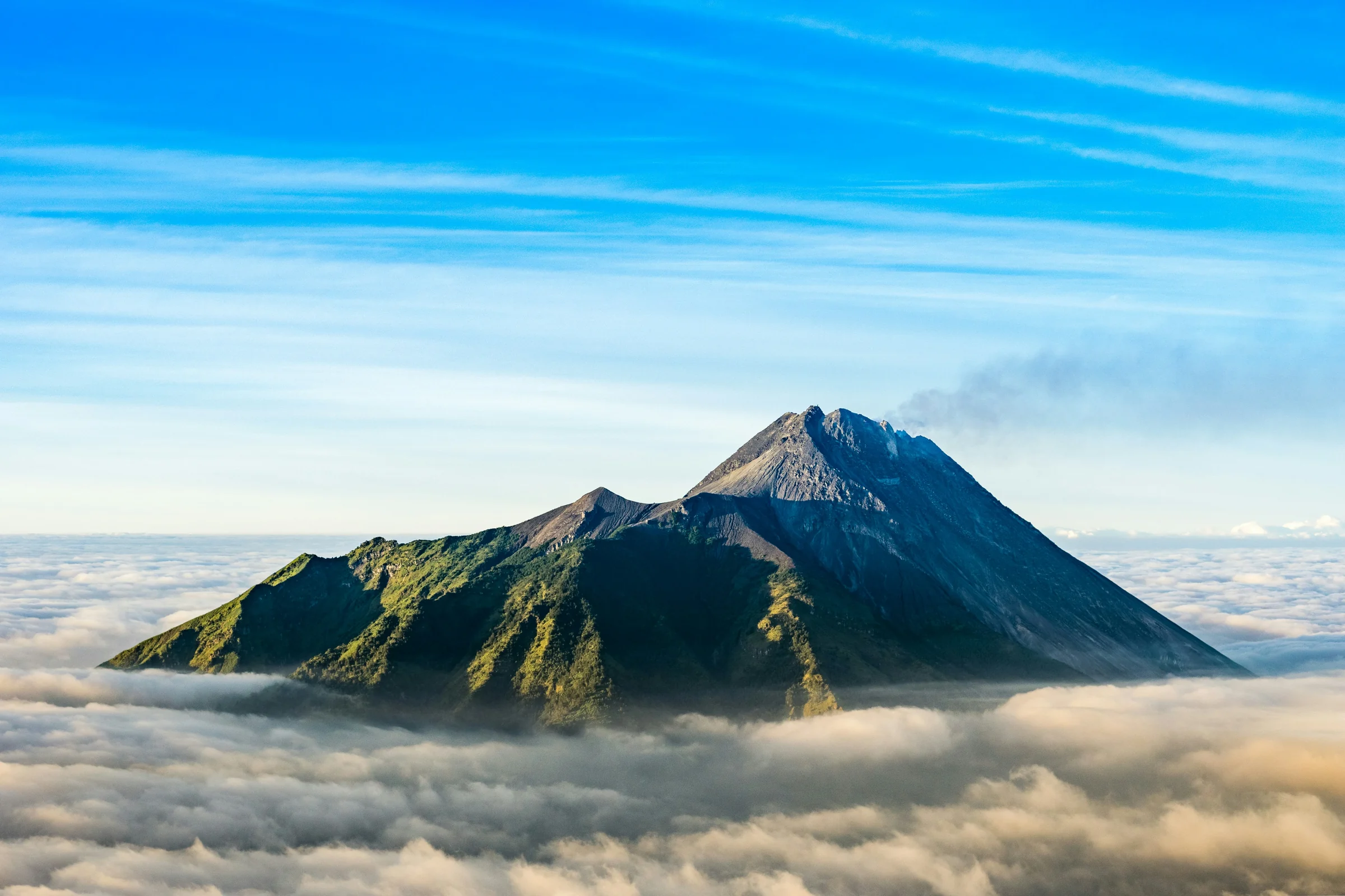 Mount Rinjani Trekking Experience